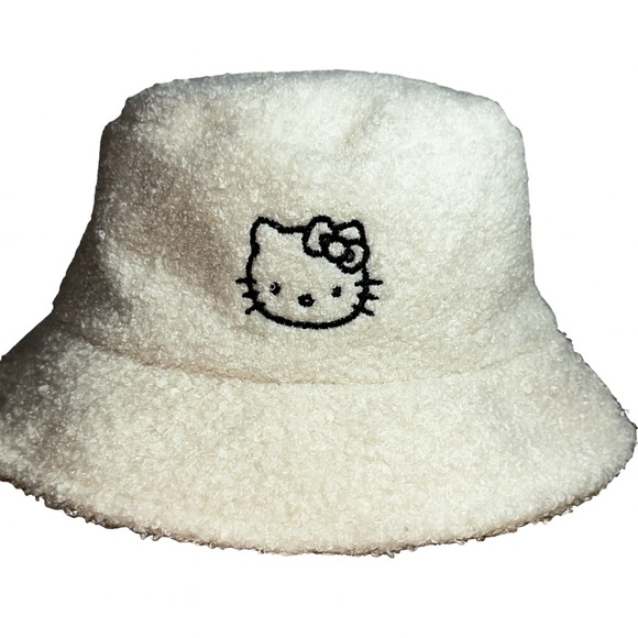 Hello Kitty White Terry Cloth Bucket Hat - Picture 1 of 8